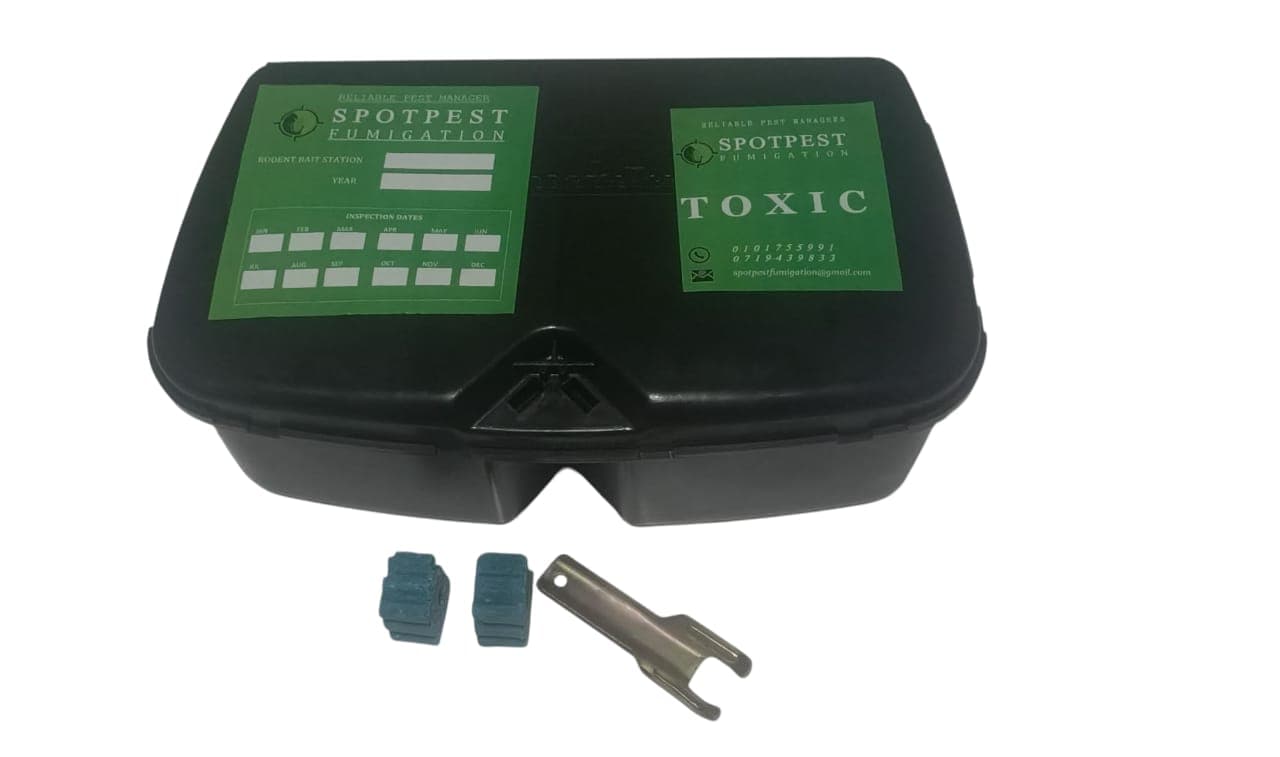 Rodent control bait station